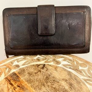 Fossil Rich Brown Leather Clutch